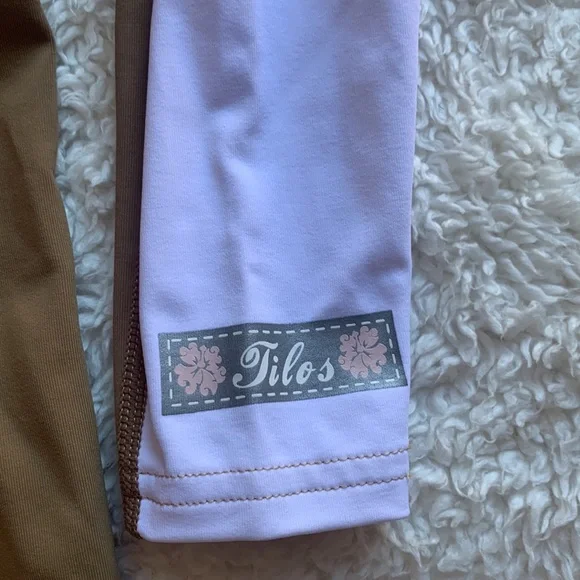 Tilos Rashguard Top - Picture 4 of 7